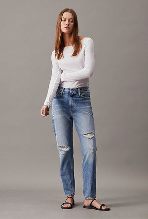 CALVIN KLEIN RIPPED MOM JEANS