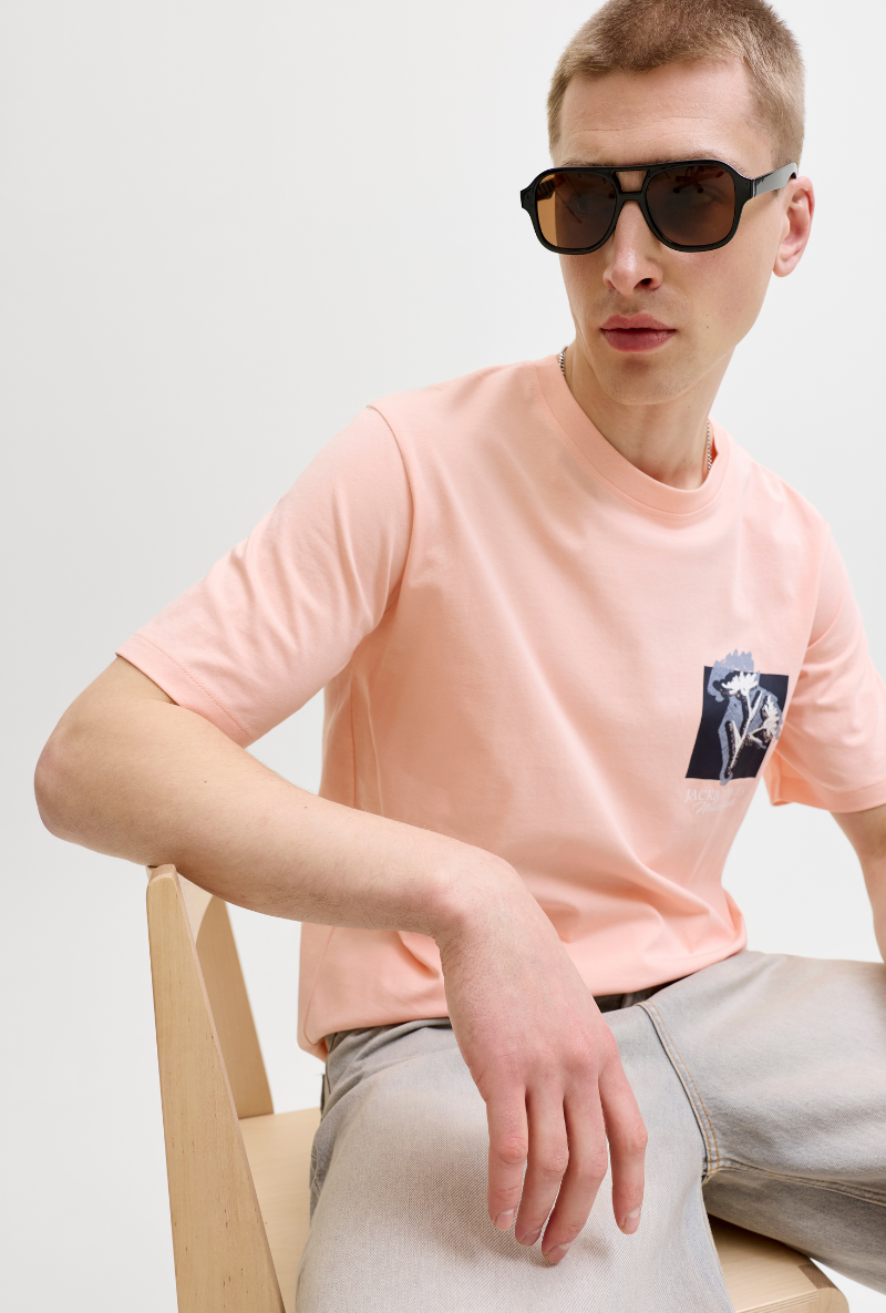 Front image of Montauk chestie shortsleeve tee in peach, by brand Jack&jones