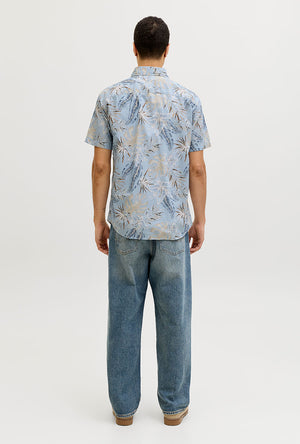 Back image of a model wearing the Honolulu aop ss shirt in blue, by brand Jack&jones