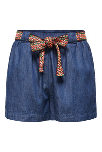 Front image of the Kai hw shorts in denim, by brand Jacqueline de yong