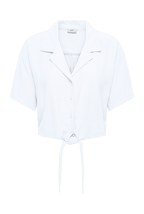 Front image of the Caya linen shortsleeve knot shirt in white, by brand Jacqueline de yong