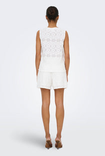Back image of a model wearing the Nulle life s/l button top in off white, by brand Jacqueline de yong