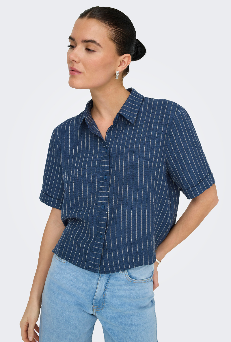 Front image of Power shortsleeve shirt in navy, by brand Jacqueline de yong
