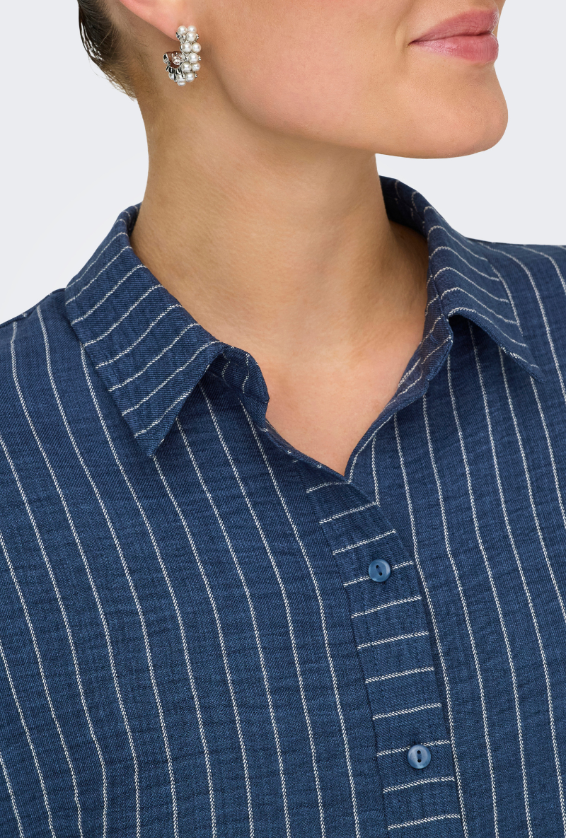 Front image of Power shortsleeve shirt in navy, by brand Jacqueline de yong