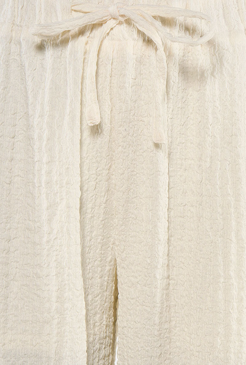 Front detail image of Turbo pants in off white, by brand Jacqueline de yong
