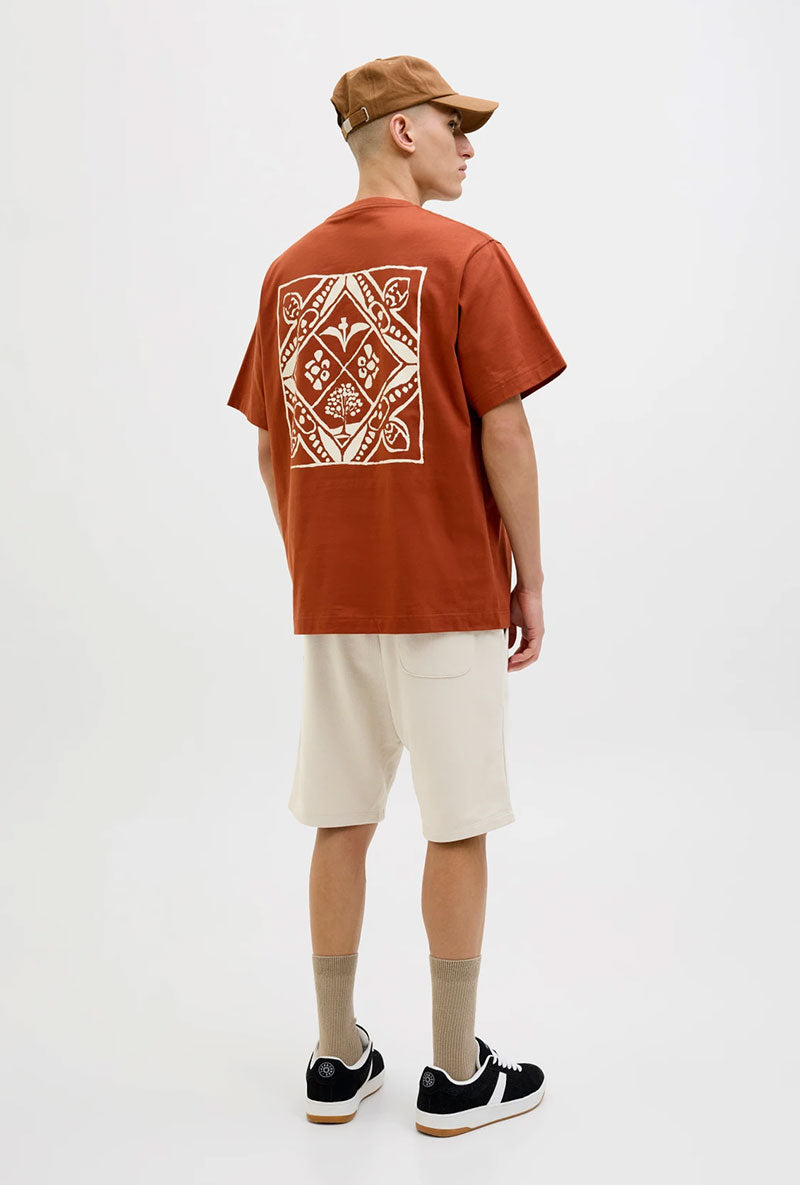 Back image of a model wearing Gordon bradley sweat shorts in stone, by brand Jack&jones