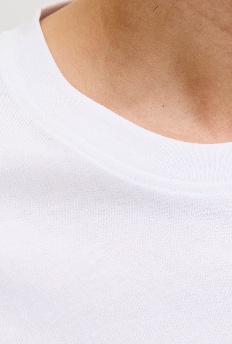 Front image of Indiana tee ss crew neck in white, by brand Jack&jones