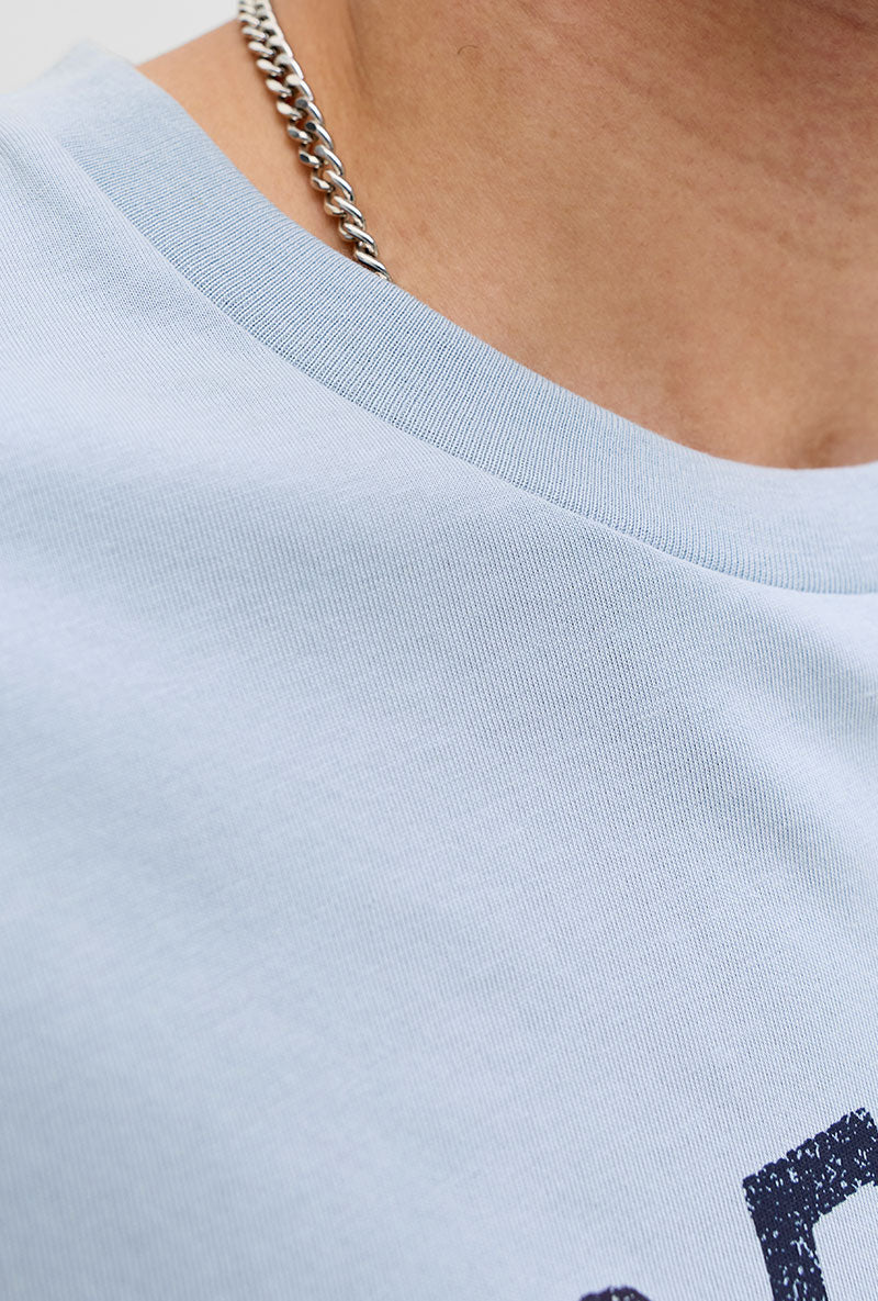 Neck detail image of Blu alex ss tee in light blue, by brand Jack&jones