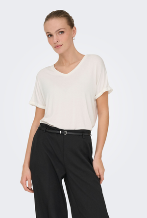 Front image of a model wearing the Jdy sissy s/s vneck top in off white, by brand Jacqueline de yong