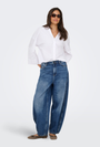 Image of JDY SUSIE MW BARREL JEANS in denim, by brand JACQUELINE DE YONG