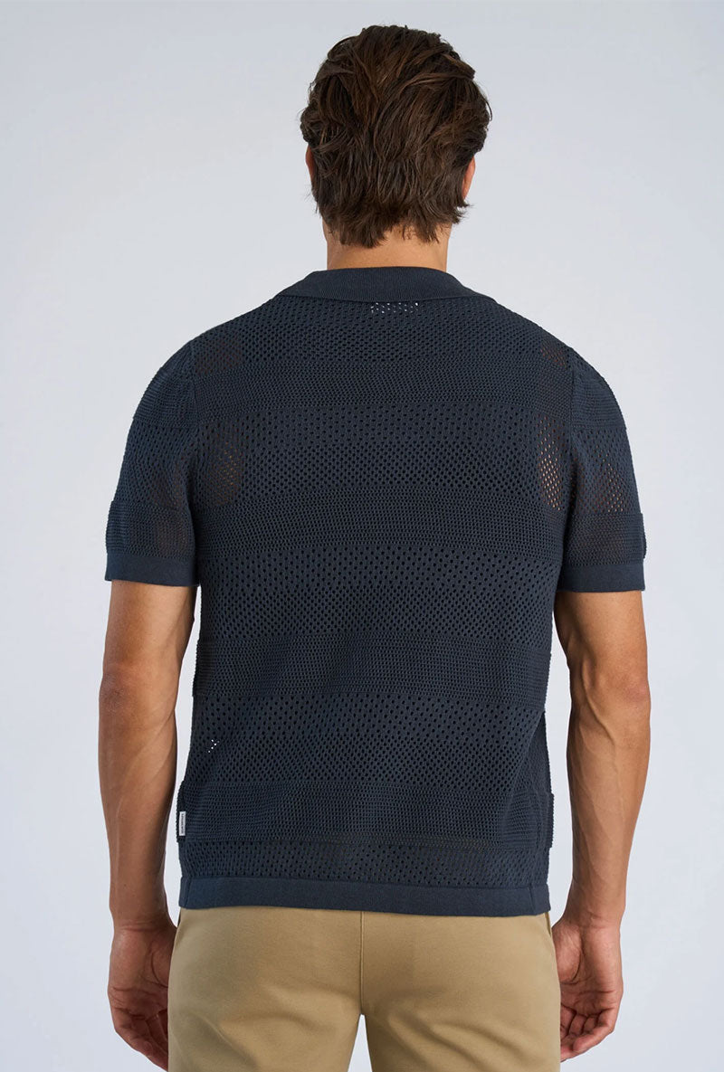 Back image of a model wearing Crochet s/s shirt in navy, by brand Lindbergh