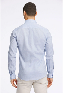 Back image of a model wearing the Linen/cotton ls shirt in blue, by brand Lindbergh