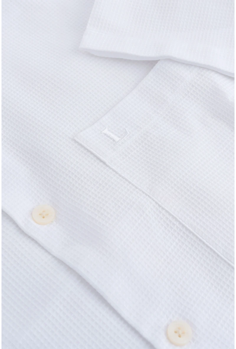 Front image of Solid dobby s/s shirt in white, by brand Lindbergh