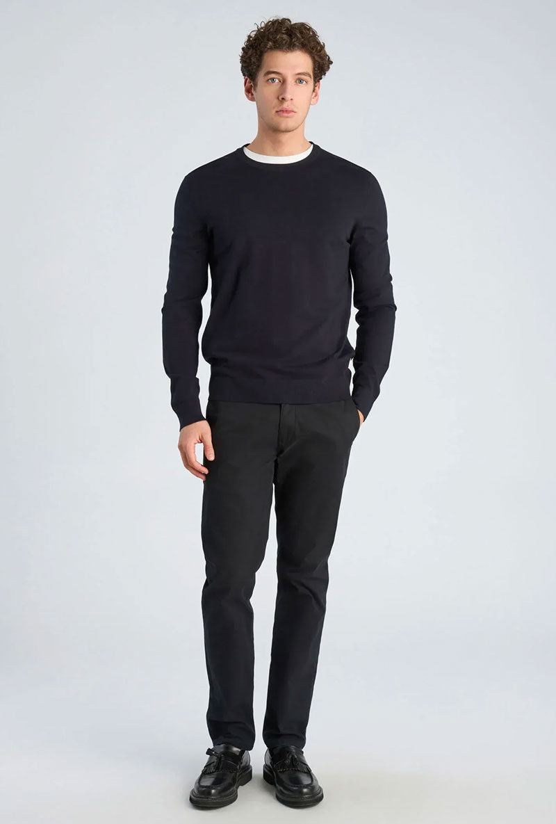 Front image of a model wearing Soft viscose blend oneck knit in navy, by brand Lindbergh