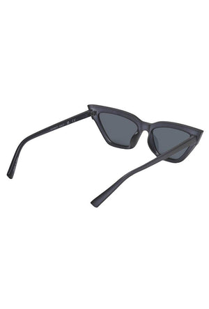 ONLY NAVAL SUMMER SUNGLASSES