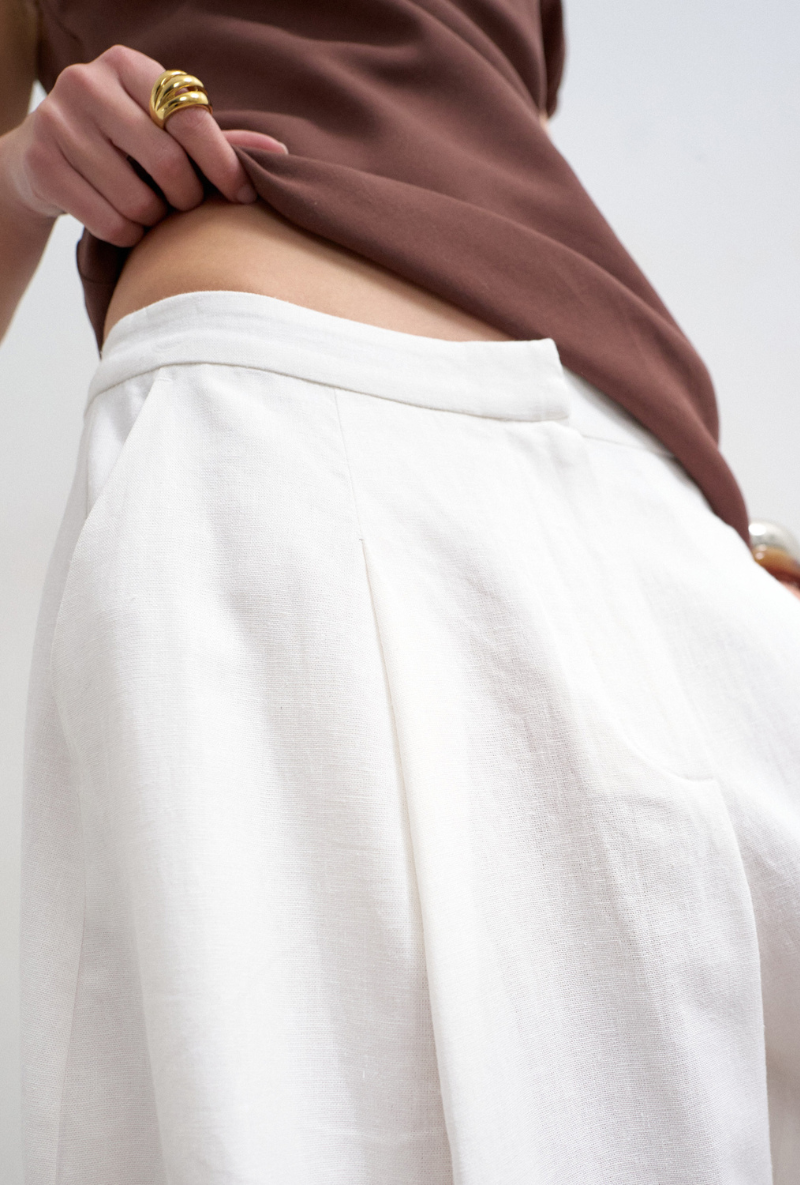 Front image of Malin highrise wide culotte trousers in white, by brand Top shop