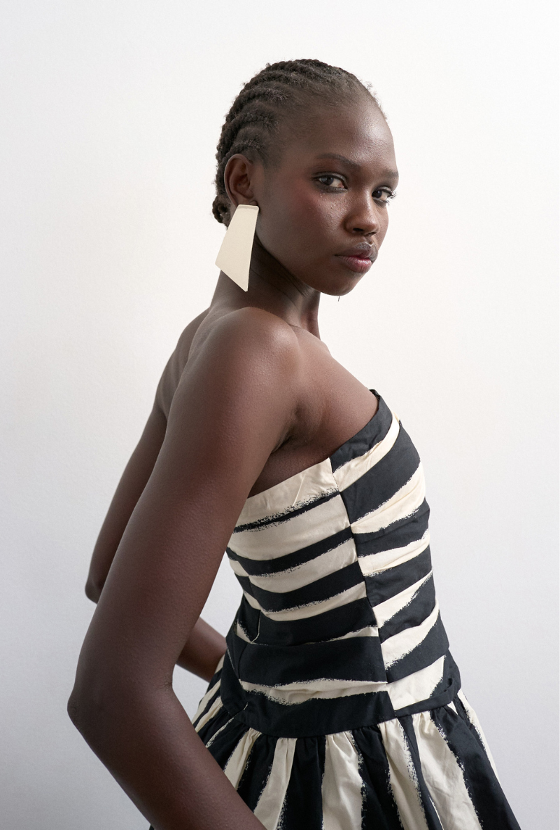 Front image of Solde bandeau top in black, by brand Top shop