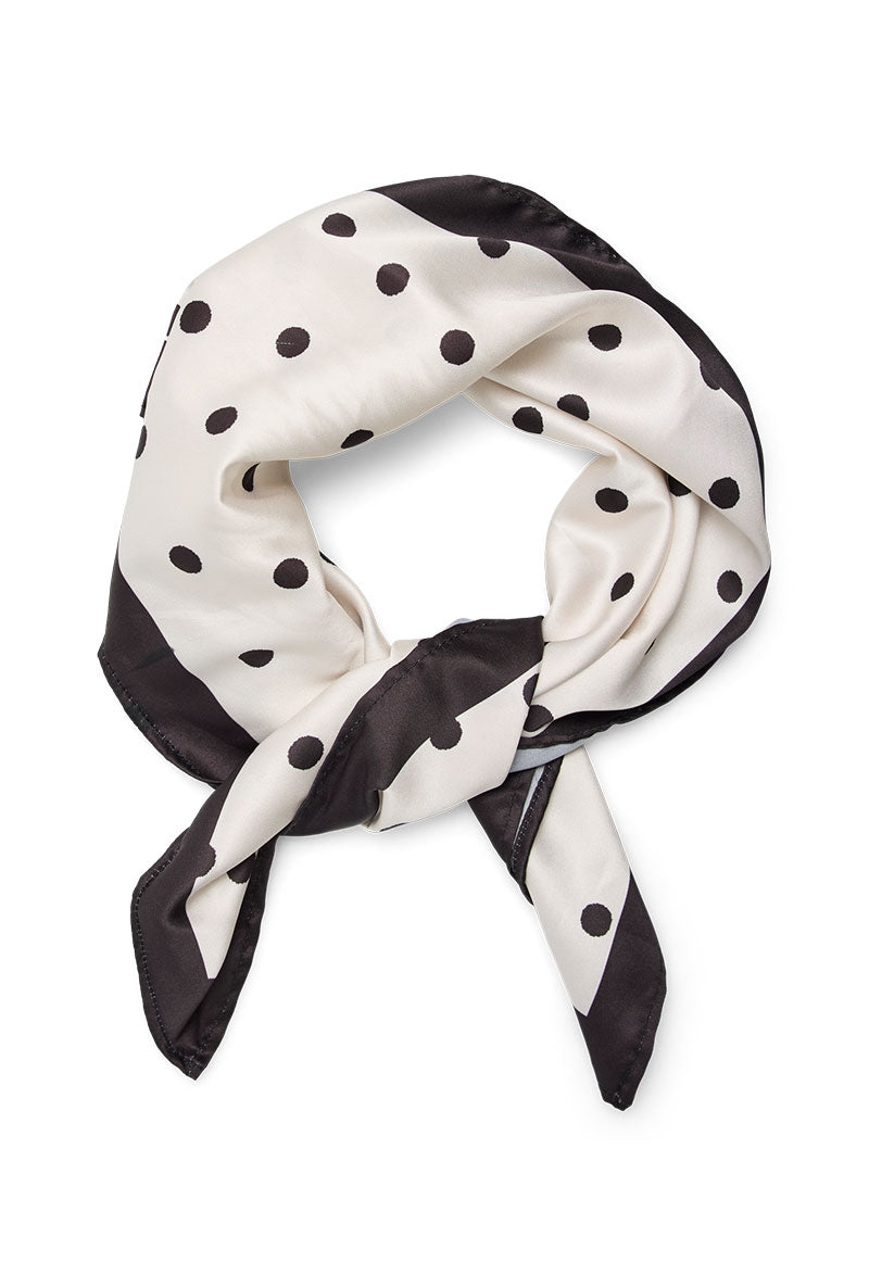 Folded image of Mia square scarf in spot, by brand Vero moda