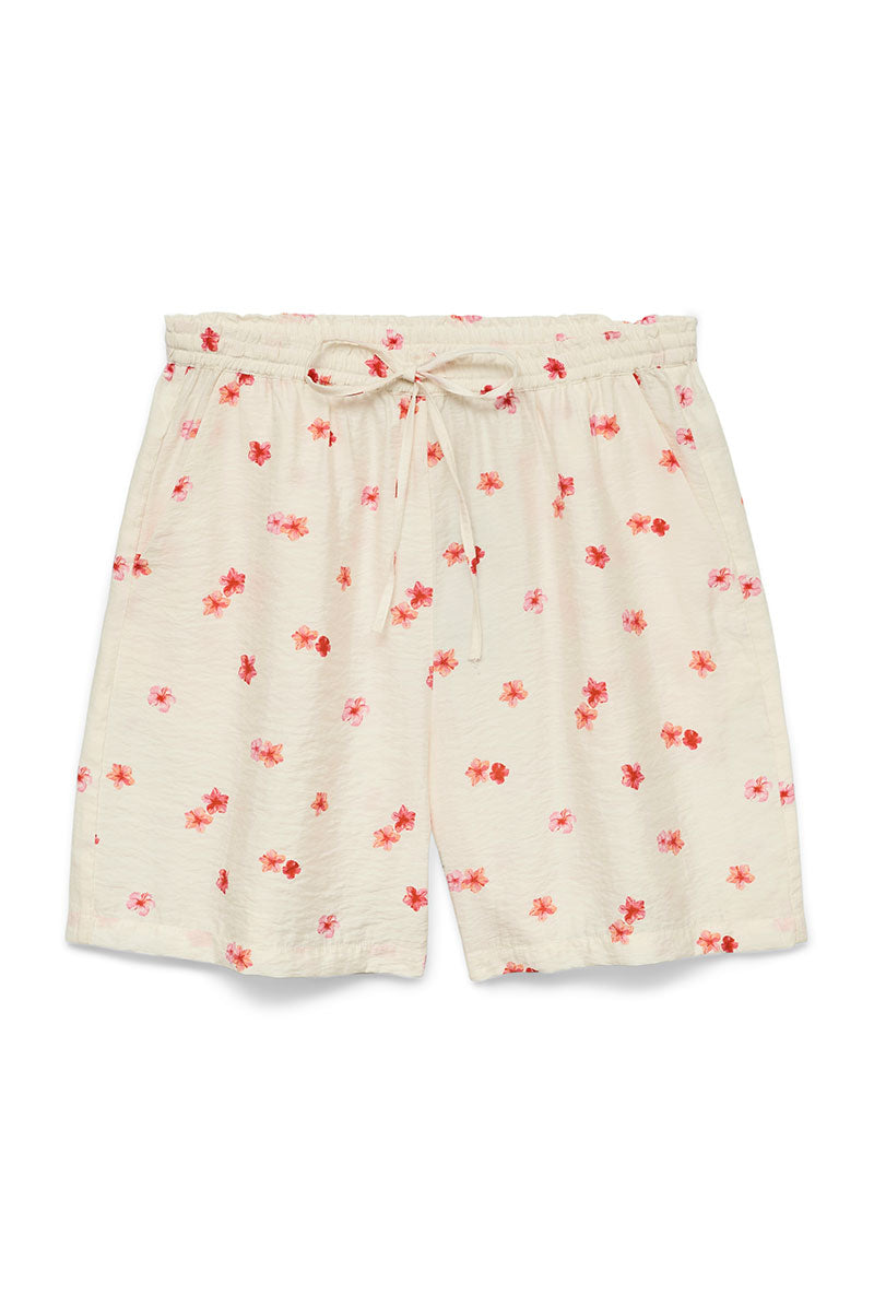 Front image of Odette hw shorts in off white, by brand Vero moda