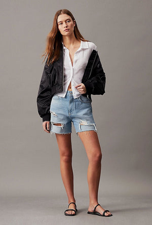 CALVIN KLEIN MOM DENIM SHORTS