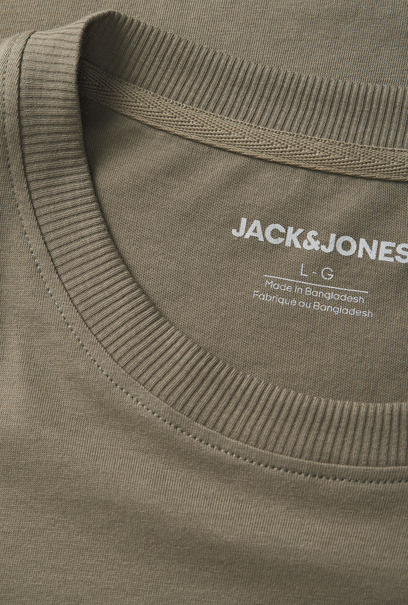 Front image of Avery ss tshirt in olive, by brand Jack&jones