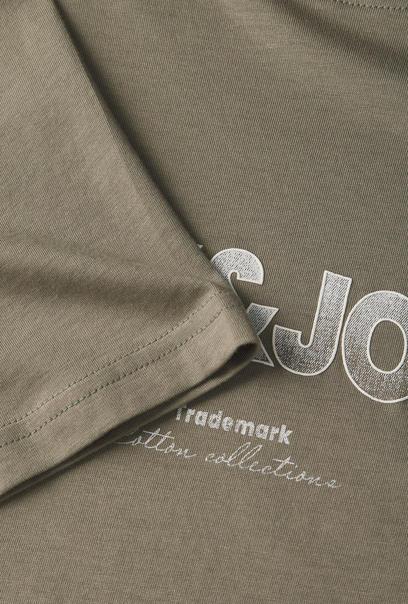 Front image of Avery ss tshirt in olive, by brand Jack&jones