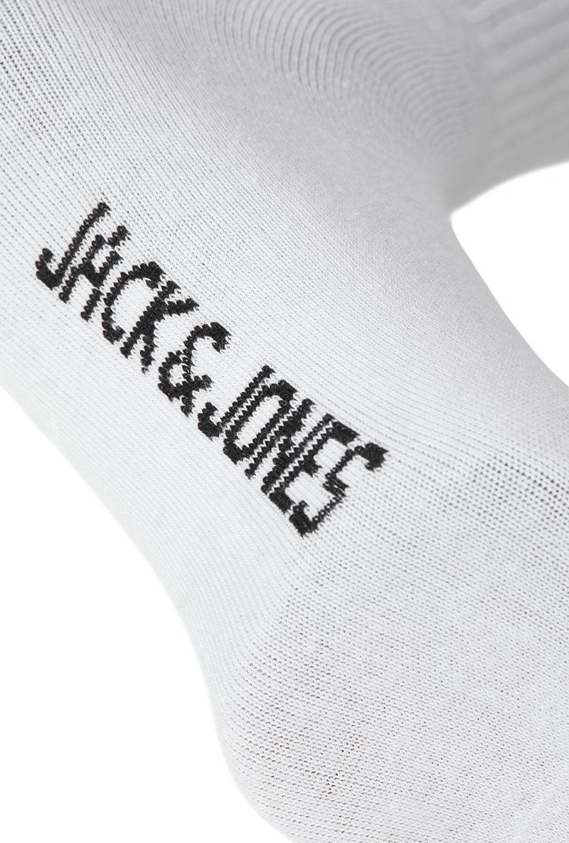 Front image of Charles tennis sock 3 pack in white, by brand Jack&jones