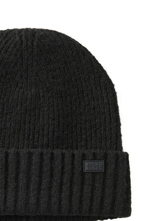 Front image of the Crush beanie in black, by brand Jack&jones
