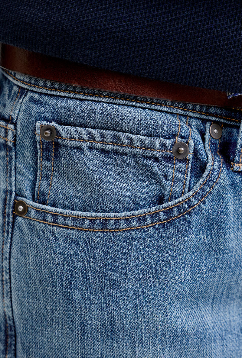 Front image of Eddie original jeans in denim, by brand Jack&jones