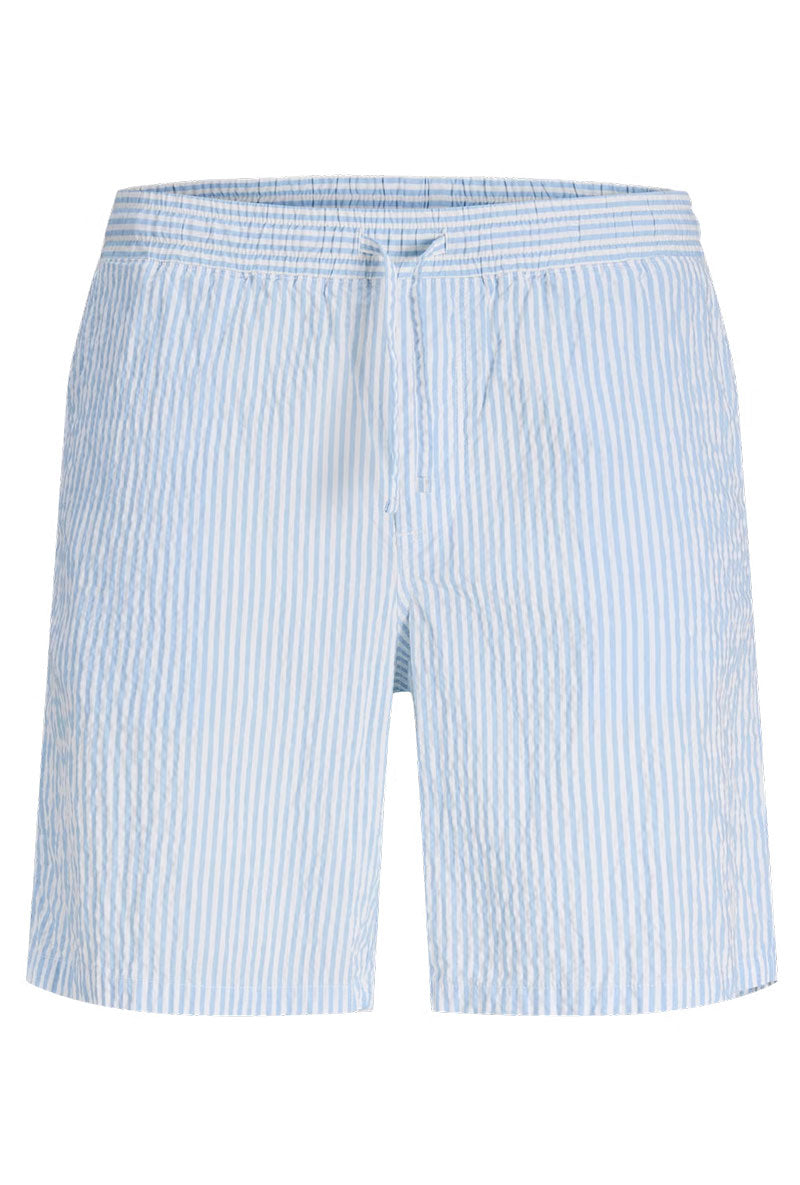 Front image of Jaiden milo seersucker shorts in light blue, by brand Jack&jones