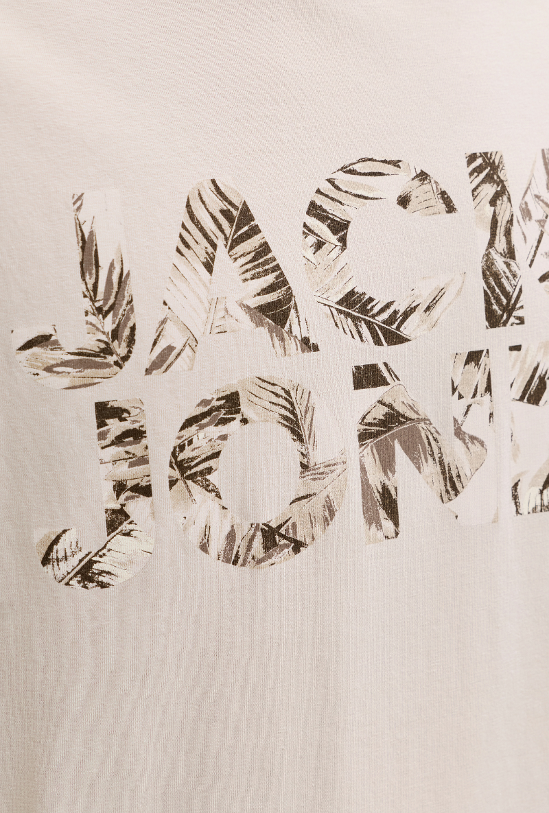 Close up image  of Jack and jones jeff logo tee in stone, by brand Jack&jones