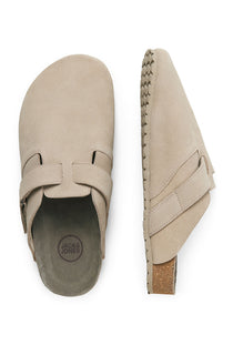 Front image of the Louis suede mule in beige, by brand Jack&jones