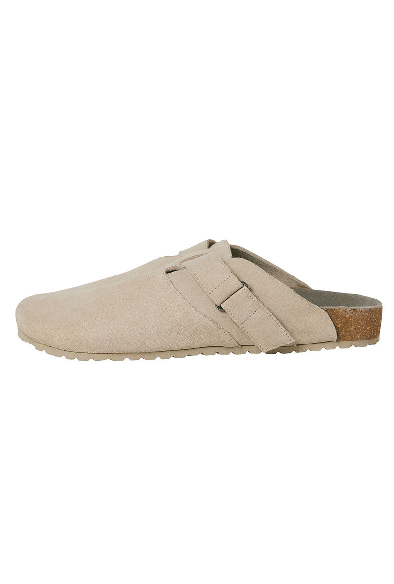 Side image of Louis suede mule in beige, by brand Jack&jones