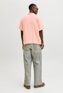 Back image of a model wearing the Nantucket double cloth ss shirt in peach, by brand Jack&jones