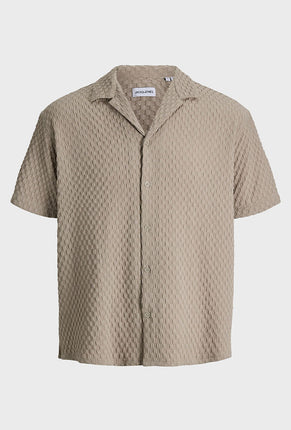 Front image of Sean resort shirt in brown, by brand Jack&jones