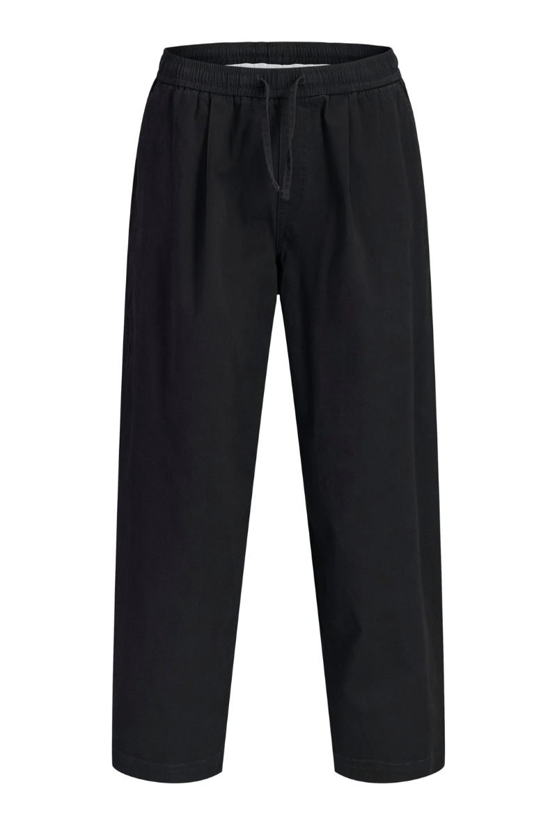 Product image of Jack and jones stevan dylan jogger in black, by brand Jack&jones