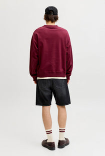 Back image of a model wearing the Tony original shorts akm 111 in black, by brand Jack&jones