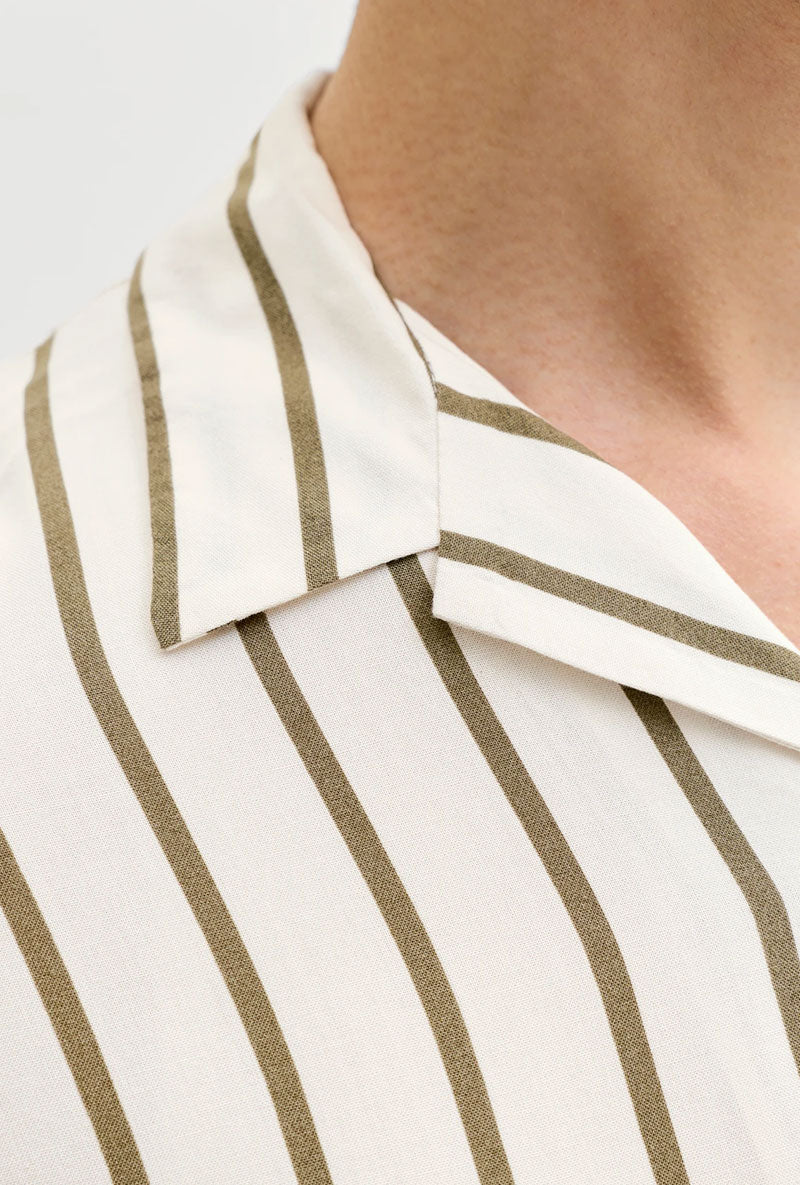 Collar detail image of Jeff resort stripe shirt in olive, by brand Jack&jones