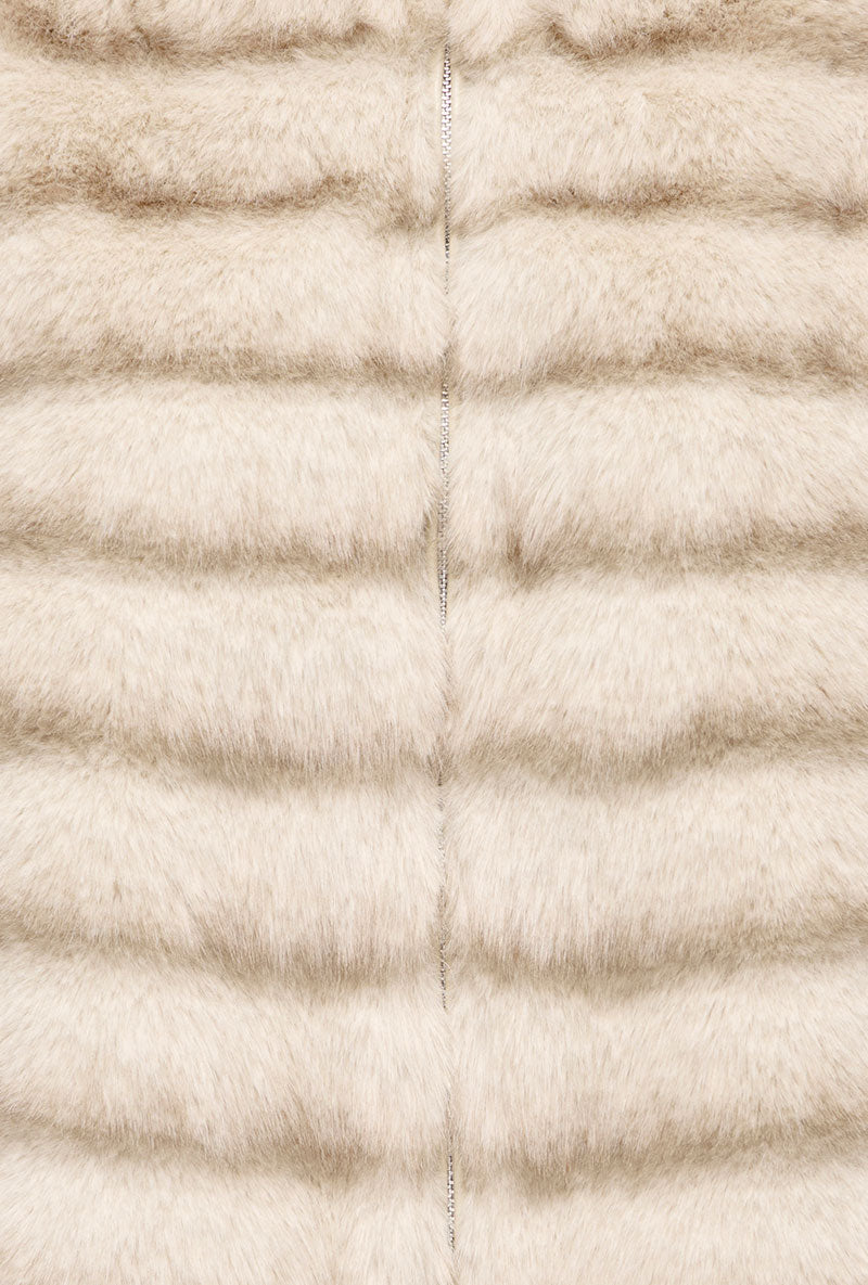 Front image of Allie faux fur jacket in beige, by brand Jacqueline de yong