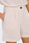Front image of a model wearing the Bruce hw city shorts in grey, by brand Jacqueline de yong
