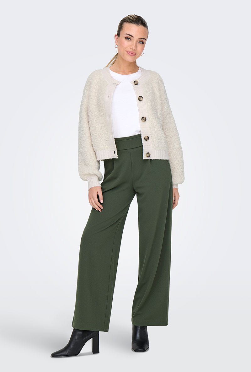 Front image of a model wearing Eira life oneck cardigan in off white, by brand Jacqueline de yong