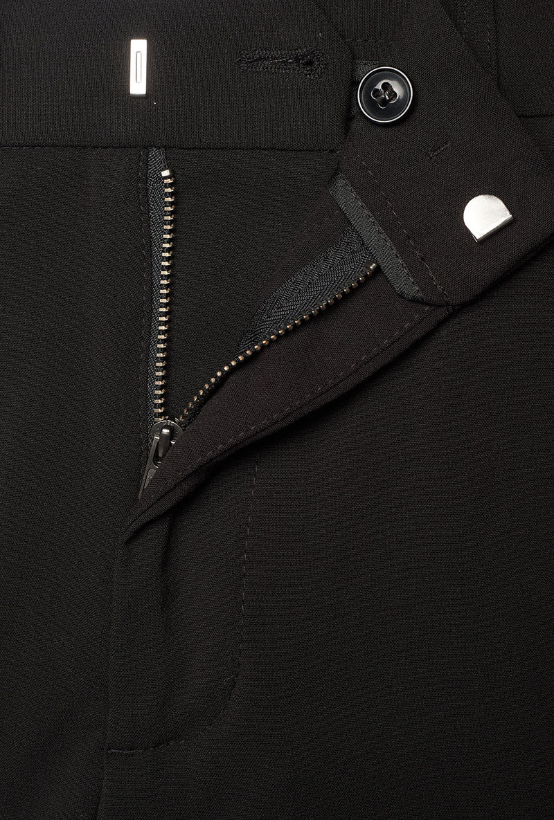 Detail image of Relaxed fit formal trousers in black, by brand Lindbergh