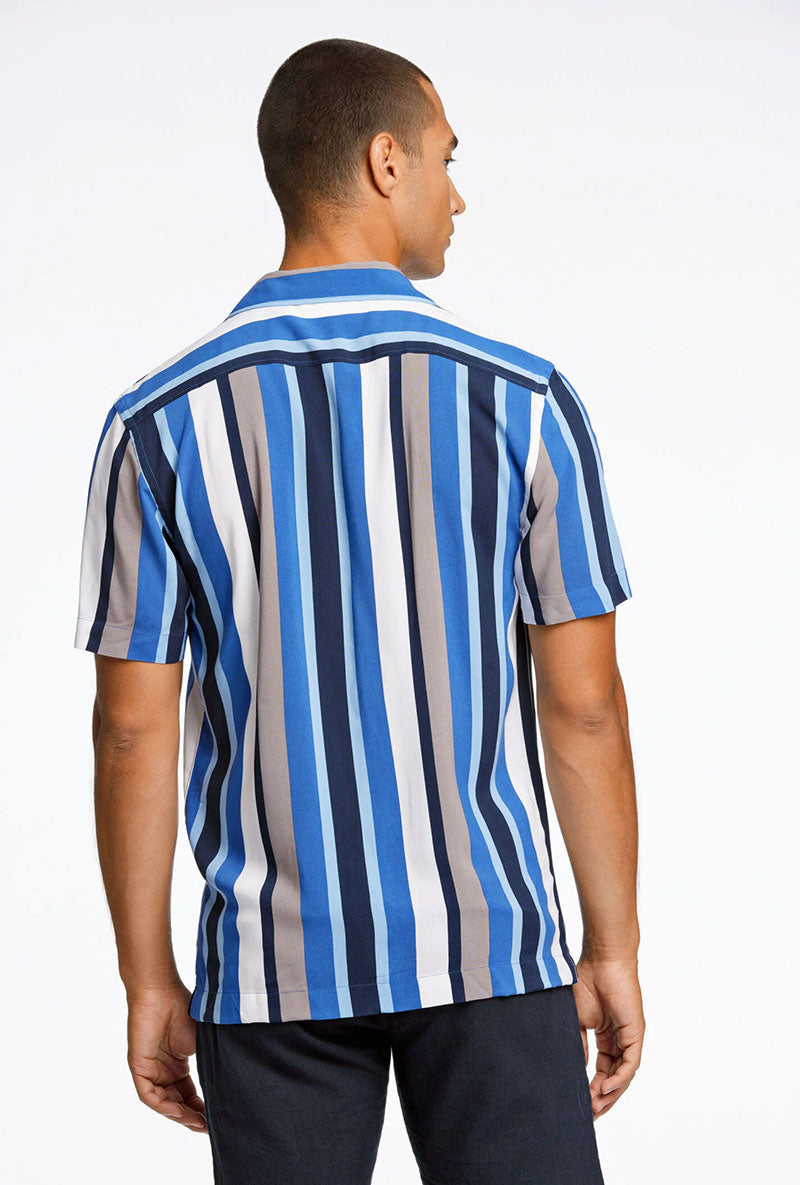 Back image of a model wearing Bold stripe viscose shirt in blue, by brand Lindbergh