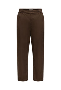 Front image of the Toby tap loose twill corby pants in brown, by brand Only and sons