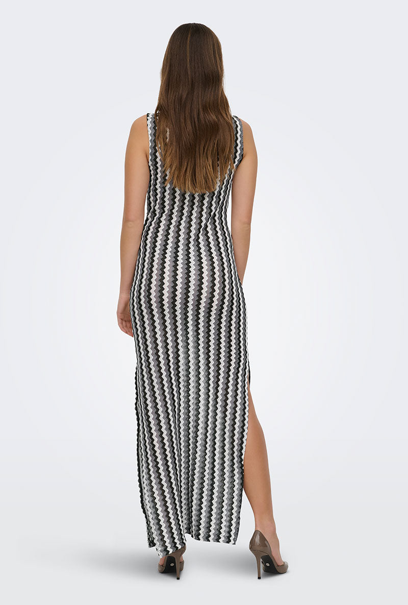 Back image of a model wearing Bailey s/l zigzag dress in black/white, by brand Only