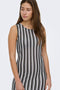 Front image of a model wearing the Bailey s/l zigzag dress in black/white, by brand Only