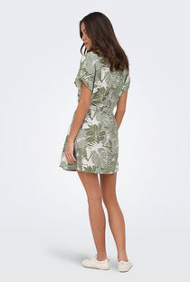 Back image of a model wearing the Jakari linen ss shirt dress in green, by brand Only