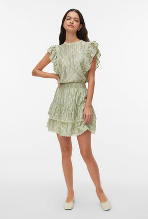 Front image of a model wearing Bliss s/l details top in green, by brand Vero moda
