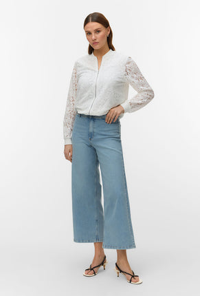of Honey lace bomber jacket in , by brand Vero moda