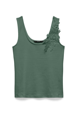 Front image of the Layla ss u neck top in green, by brand Vero moda